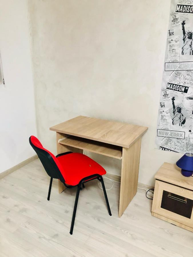 Central Park - Big Apartment - 3 Rooms - Free Parking T5 ทิมิชัวรา ภายนอก รูปภาพ